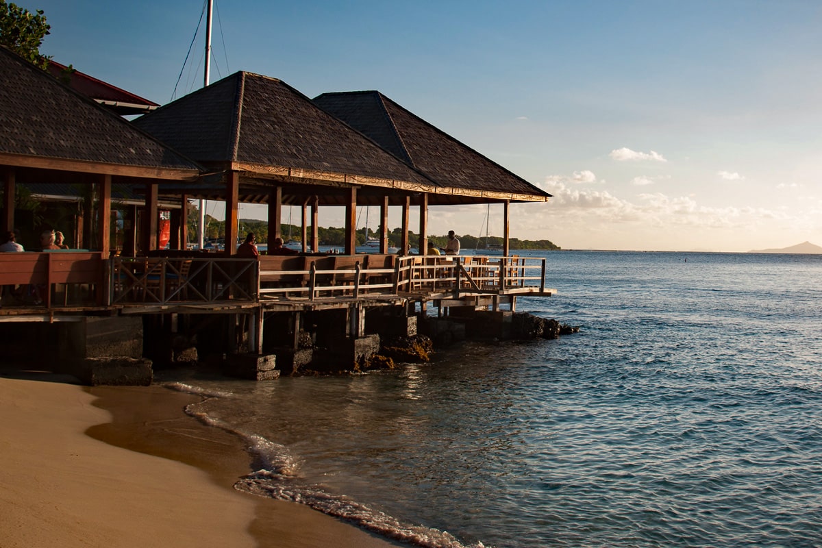 WEB-2013-Mustique-BasilsBar