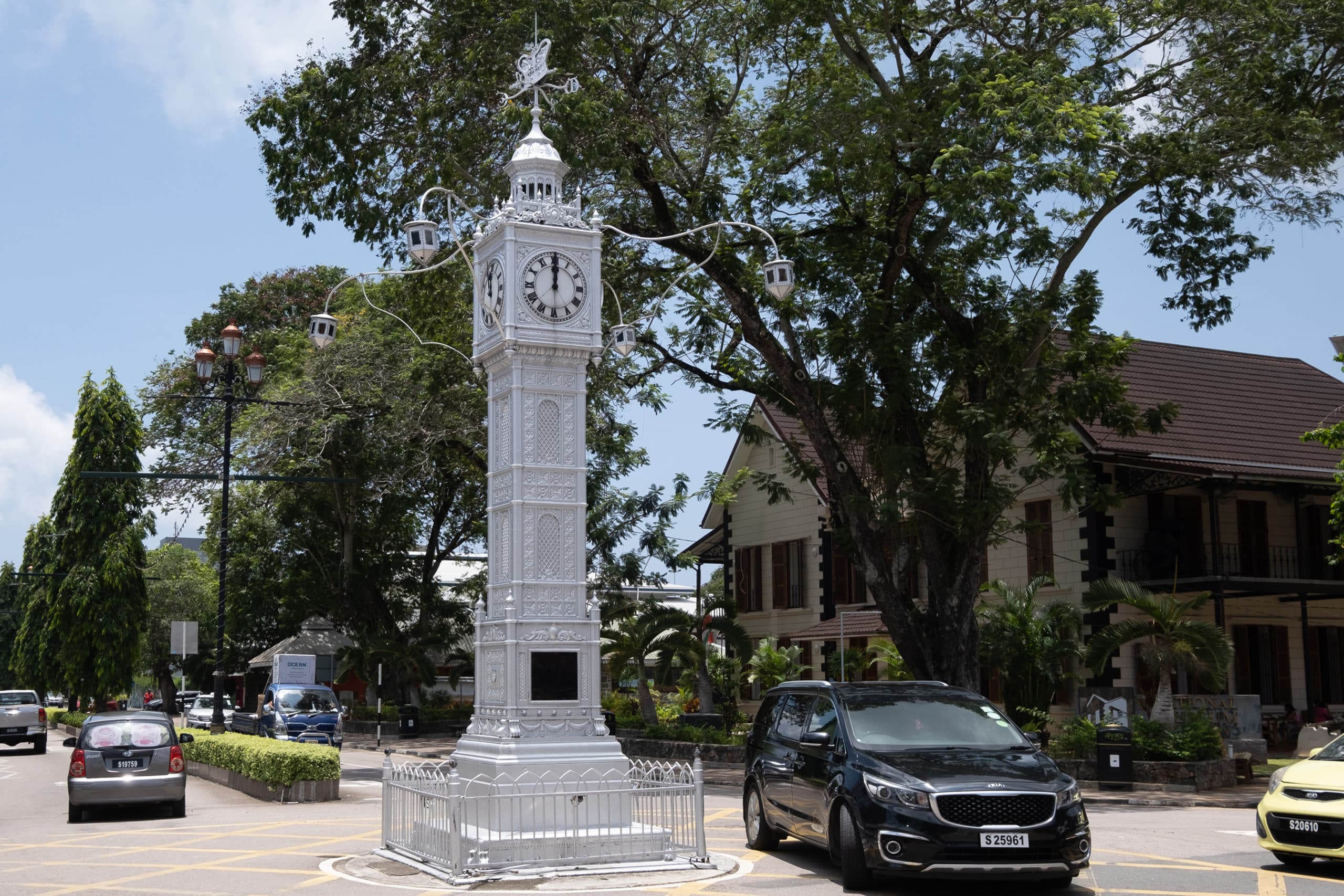 WEB-Seychellen-2022-Victoria-ClockTower