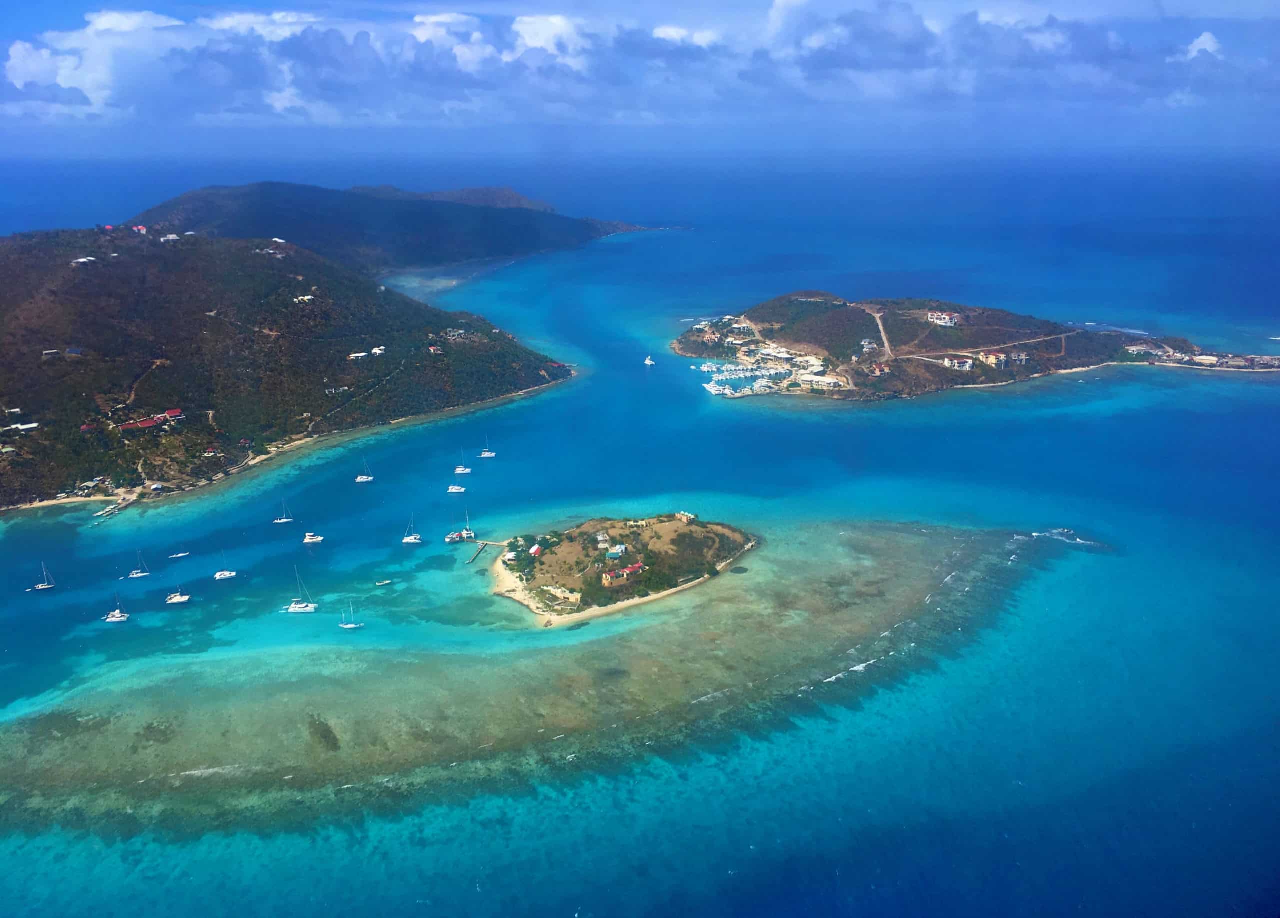 WEB-DYC-BVI-MarinaCay-aus-der-Luft